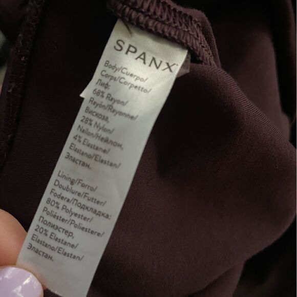 Spanx Purple Split Hem Ankle Length Leggings Size Medium Activewear Workout Wear - Picture 7 of 9